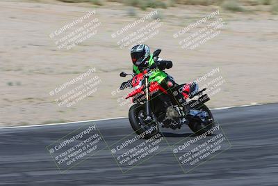 media/Apr-13-2024-SoCal Trackdays (Sat) [[f1617382bd]]/13-Bowl Entry-Backside (220pm)/